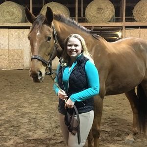 Meet your Posher, Cassandra